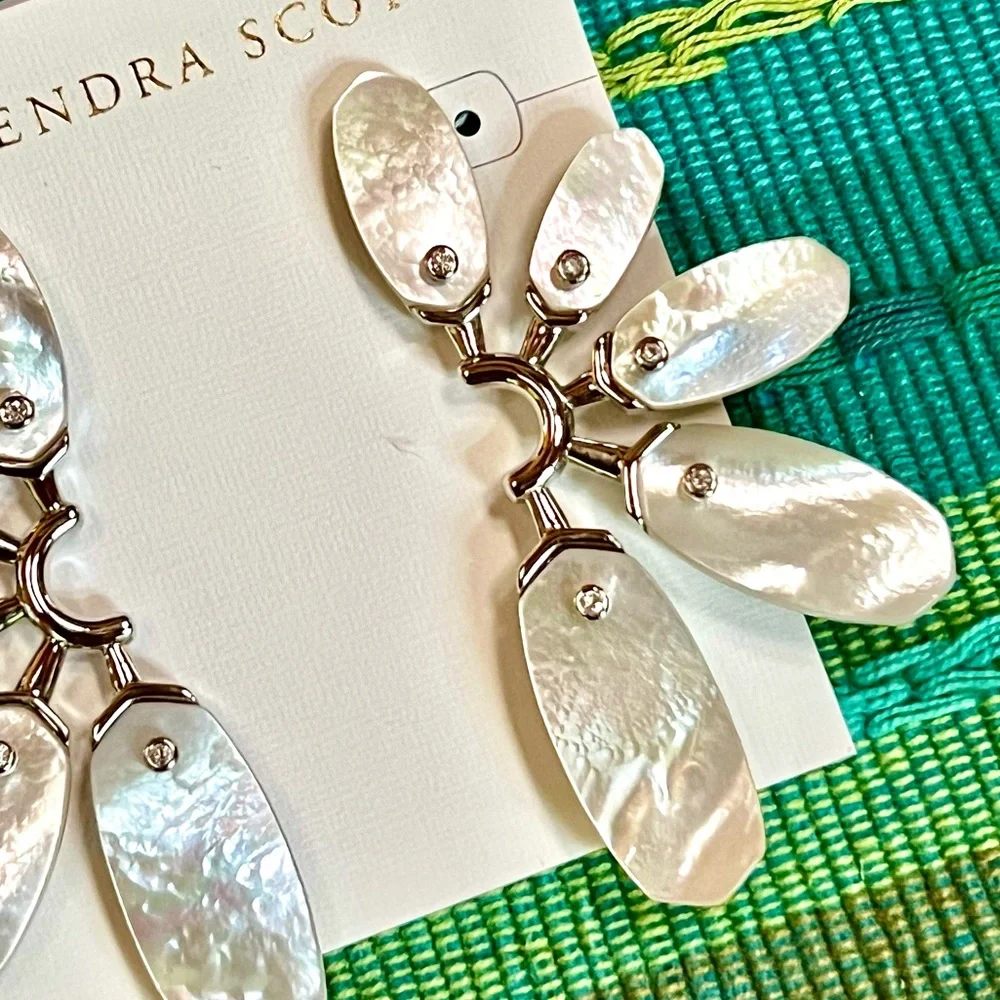 NWT Kendra Scott Ashlyn Ivory Mother Of Pearl Statement Earrings - Picture 7 of 16